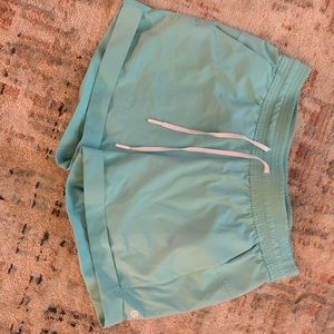 Lululemon Spring Break Away Short